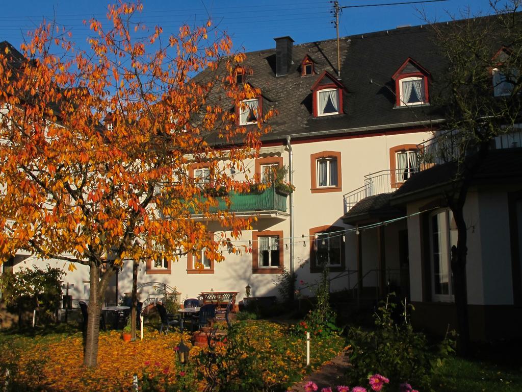 Weinhof Michael Morbach Hotell Zeltingen-Rachtig Eksteriør bilde